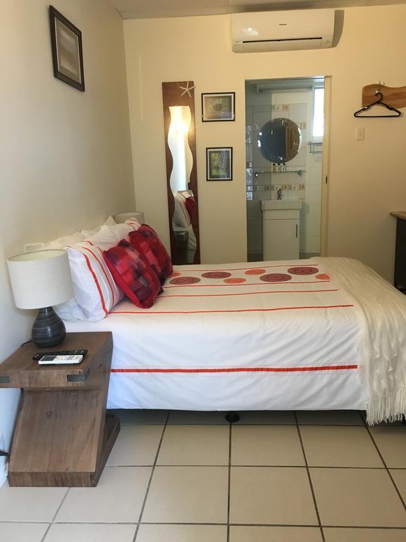 Black Marlin Motel Innisfail Eksteriør billede