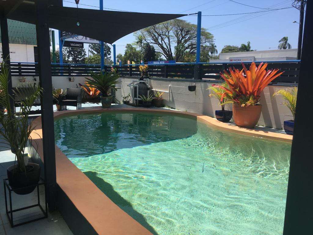 Black Marlin Motel Innisfail Eksteriør billede