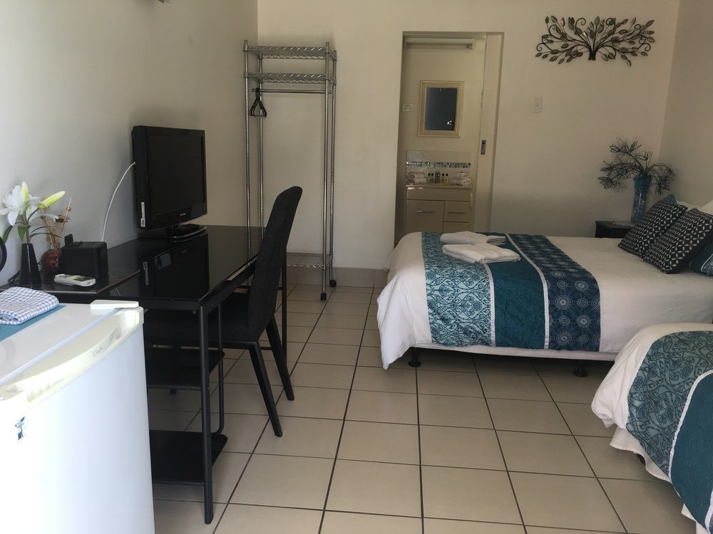 Black Marlin Motel Innisfail Eksteriør billede